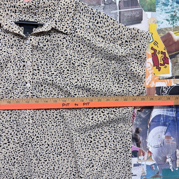 INVESTMENTS Womens XL Leopard Print Button Up Short‎ Sleeve Collared Shirt Top - Picture 3 of 5